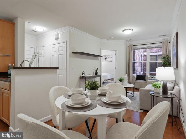 2101 N Monroe Street 212, Arlington VA 22207