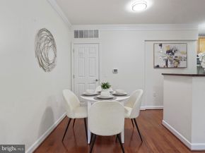 2101 N Monroe Street 212, Arlington VA 22207