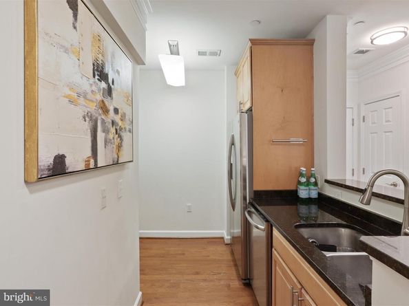 2101 N Monroe Street 212, Arlington VA 22207