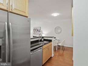 2101 N Monroe Street 212, Arlington VA 22207