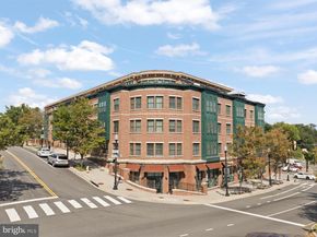 2101 N Monroe Street 212, Arlington VA 22207