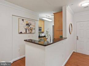 2101 N Monroe Street 212, Arlington VA 22207