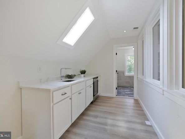 2806 Franklin Street NE, Washington DC 20018