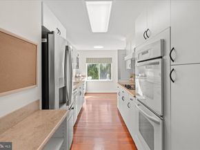 1250 S Washington Street 124, Alexandria VA 22314
