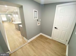 1665 Bridge Street, Philadelphia PA 19124
