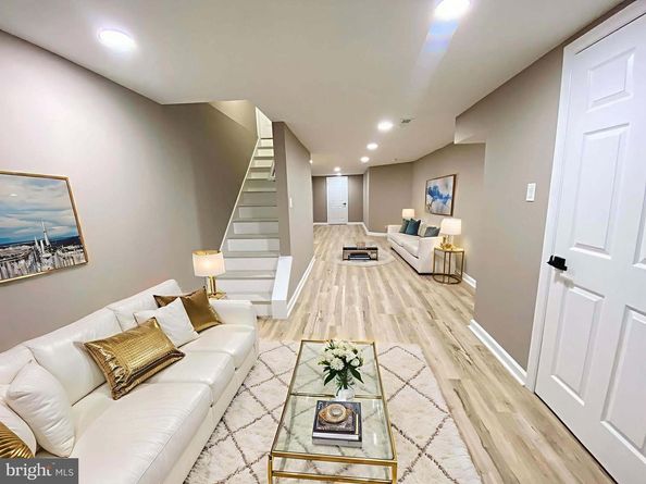 1665 Bridge Street, Philadelphia PA 19124