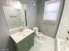 1665 Bridge Street, Philadelphia PA 19124