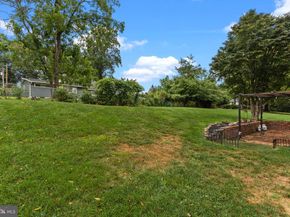 216 Buttonwood Drive, Langhorne PA 19053