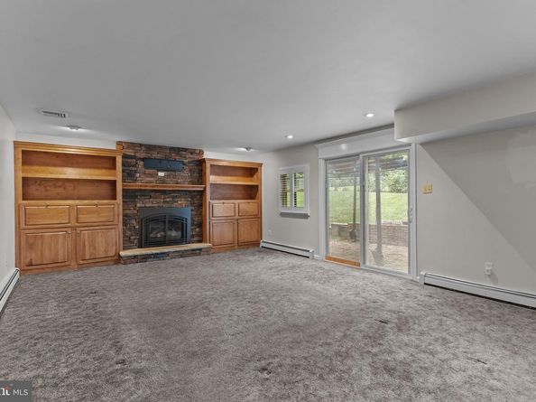 216 Buttonwood Drive, Langhorne PA 19053