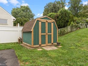 216 Buttonwood Drive, Langhorne PA 19053