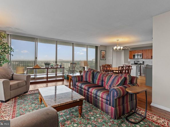 3900 Ford Road 20O, Philadelphia PA 19131