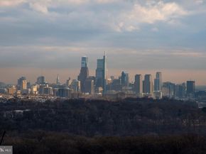 3900 Ford Road 20O, Philadelphia PA 19131