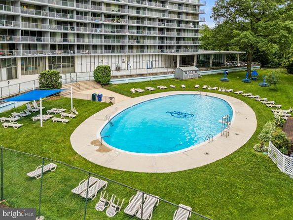 3900 Ford Road 20O, Philadelphia PA 19131