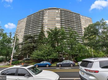 3900 Ford Road