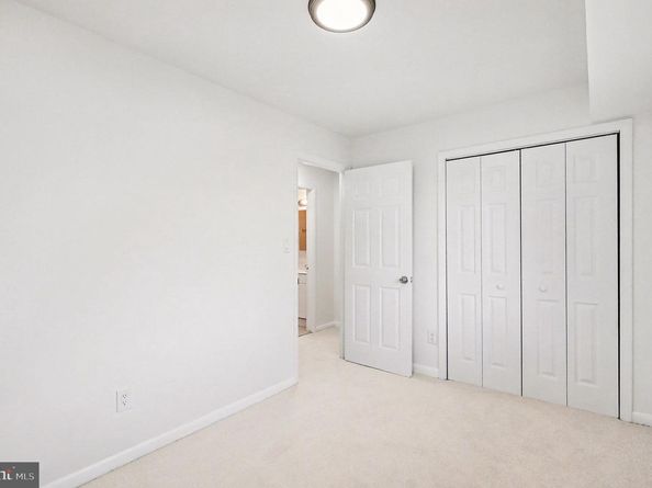 7610 Savannah Street 201, Falls Church VA 22043