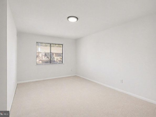 7610 Savannah Street 201, Falls Church VA 22043