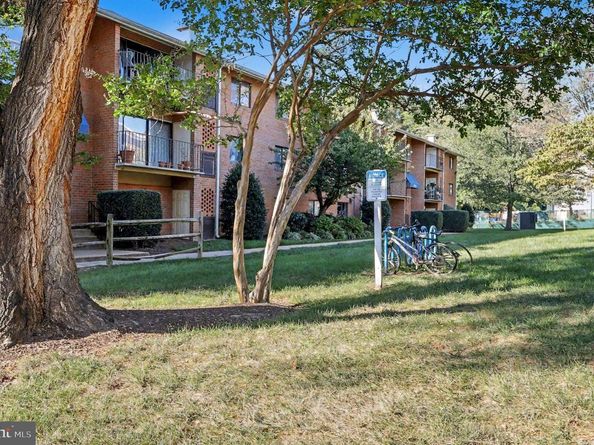 7610 Savannah Street 201, Falls Church VA 22043