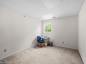 405 W Wayne Avenue, Wayne PA 19087