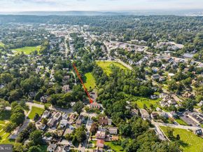 405 W Wayne Avenue, Wayne PA 19087