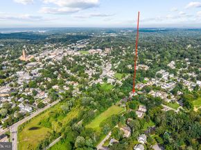 405 W Wayne Avenue, Wayne PA 19087