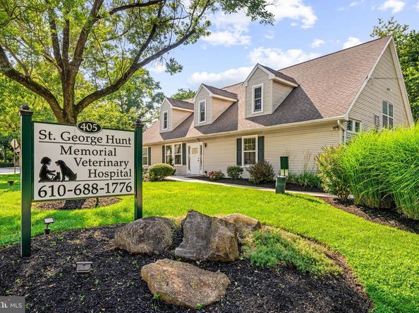 405 W Wayne Avenue, Wayne PA 19087