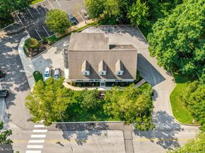405 W Wayne Avenue, Wayne PA 19087
