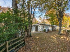 6614 Melody Lane, Bethesda MD 20817