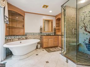 702 Belgrove Rd, Mclean VA 22101