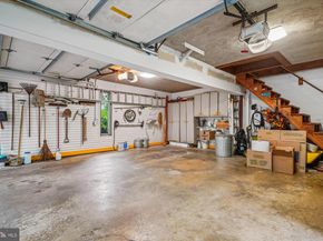 702 Belgrove Rd, Mclean VA 22101