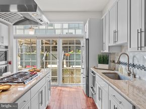 512 S Front Street 2, Philadelphia PA 19147