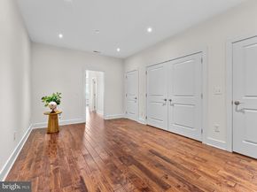 512 S Front Street 2, Philadelphia PA 19147