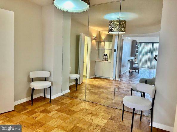 3001 Veazey Terr NW 1305, Washington DC 20008