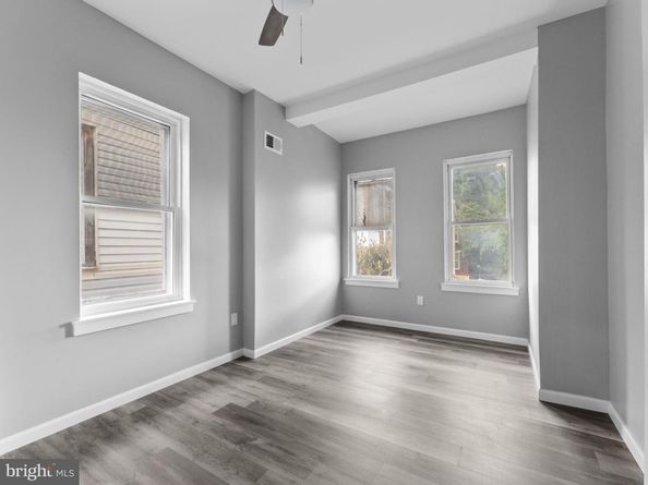 2009 W Boston Street, Philadelphia PA 19132