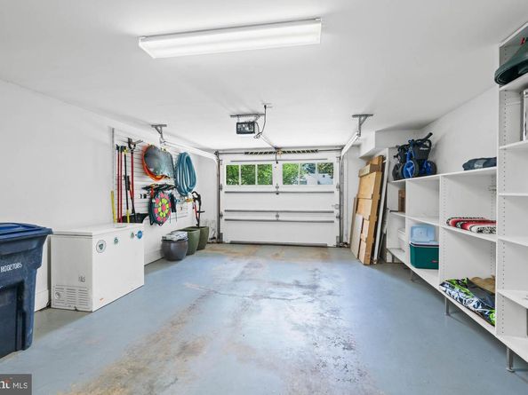 2215 King Place NW, Washington DC 20007
