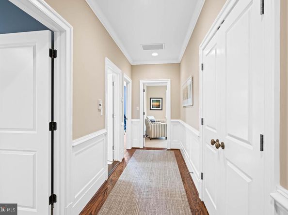 2215 King Place NW, Washington DC 20007