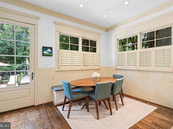 2215 King Place NW, Washington DC 20007