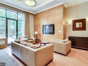 3625 10TH Street N 101, Arlington VA 22201