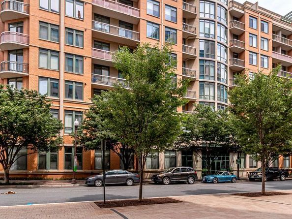 3625 10TH Street N 101, Arlington VA 22201
