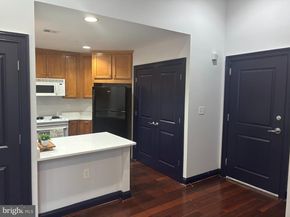 3625 10TH Street N 101, Arlington VA 22201