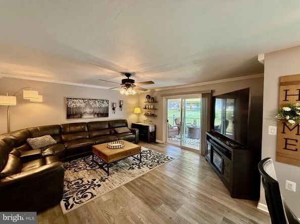 1805 Roan Drive, Warrington PA 18976