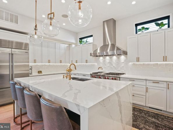 5711 Potomac Avenue NW, Washington DC 20016