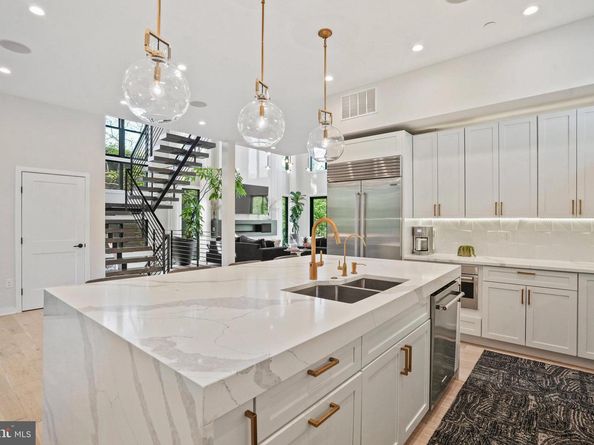 5711 Potomac Avenue NW, Washington DC 20016