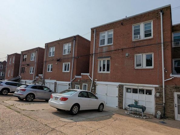 639 Maris Street, Philadelphia PA 19128