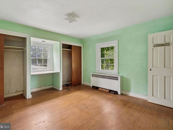 5015 Smithfield Road, Drexel Hill PA 19026