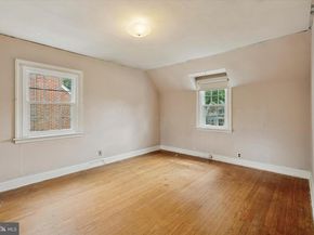 5015 Smithfield Road, Drexel Hill PA 19026