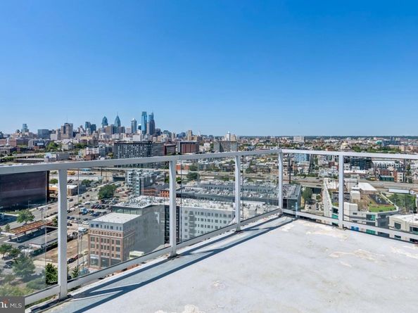 901 N Penn Street F2004, Philadelphia PA 19123