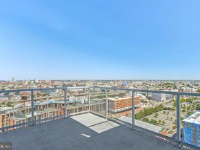 901 N Penn Street F2004, Philadelphia PA 19123
