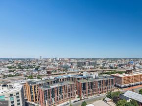 901 N Penn Street F2004, Philadelphia PA 19123