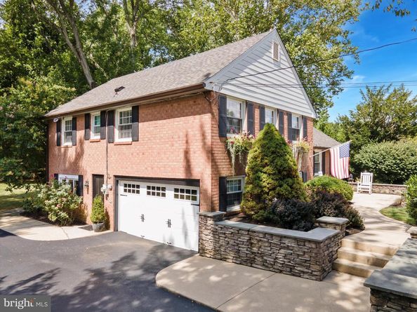 131 Brookmead Road, Wayne PA 19087