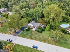 131 Brookmead Road, Wayne PA 19087